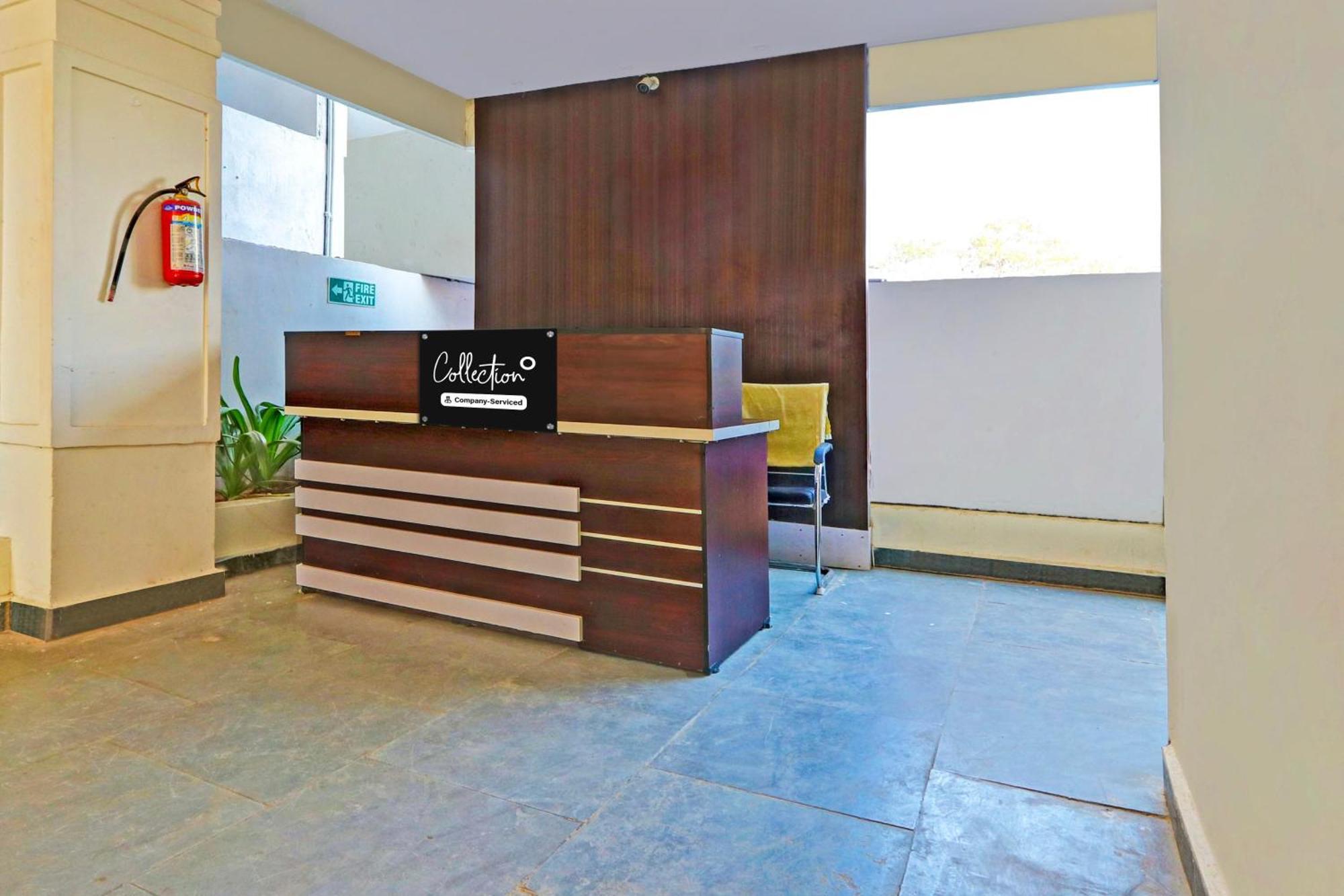 Super Collection O Gachibowli Phase 2 Near Isb Otel Dış mekan fotoğraf