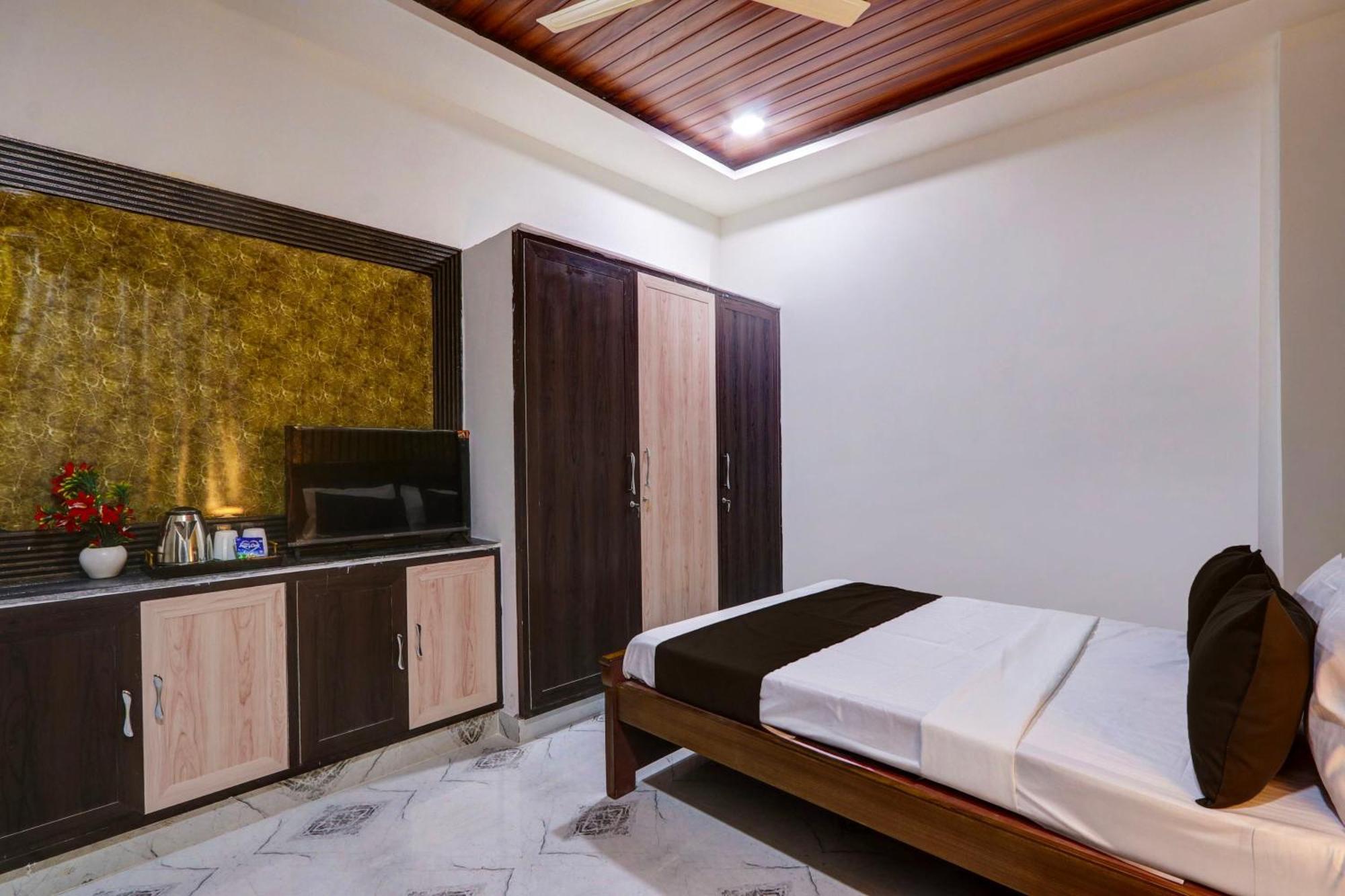 Super Collection O Gachibowli Phase 2 Near Isb Otel Dış mekan fotoğraf